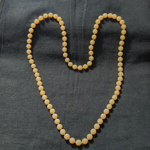 Vintage Peach Cream Lightweight Plastic Beaded Statement Necklace
